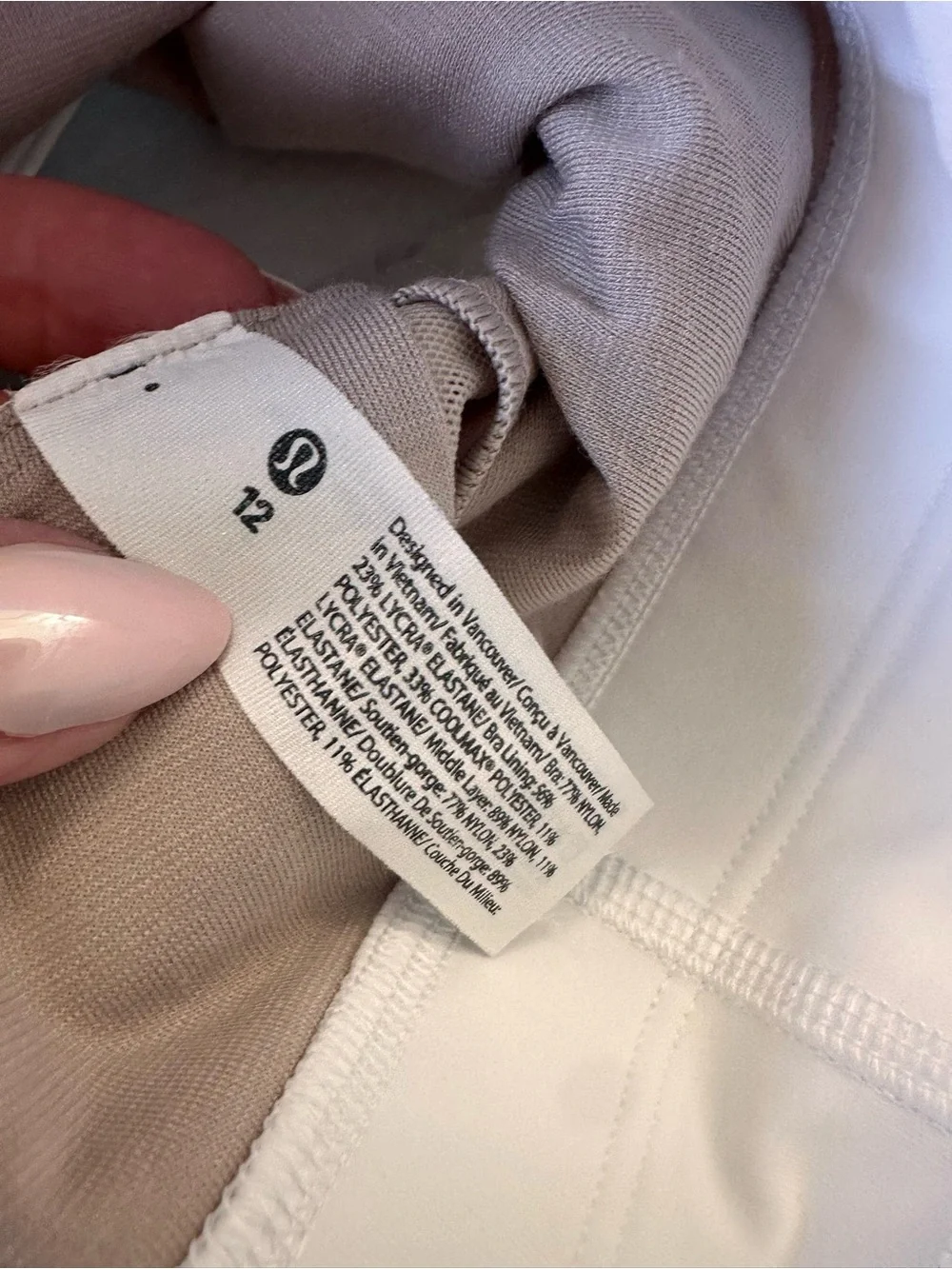 Lululemon White Cross-Back Energy Bra- 12- GUC